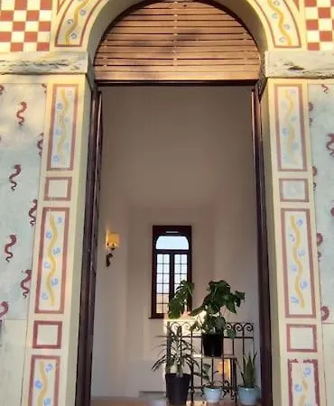 History With A Twist And View-Lake View Property With Spacious Garden, Tremezzo Como Holiday home