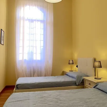 History With A Twist And View-Lake View Property With Spacious Garden, Tremezzo Como *