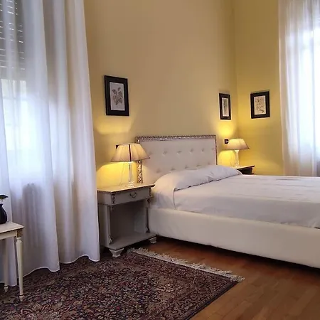 History With A Twist And View-Lake View Property With Spacious Garden, Tremezzo Como * Tremezzo