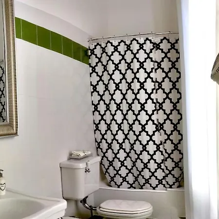History With A Twist And View-Lake View Property With Spacious Garden, Tremezzo Como Σπίτι διακοπών